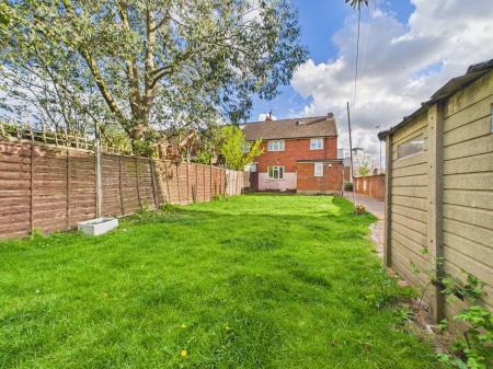 3 bedroom Semi-detached house for sale in Hartland Road, Reading, Reading, RG2