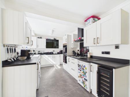 3 bedroom Semi-detached house for sale in Partridge Drive, Tilehurst, Reading, RG31