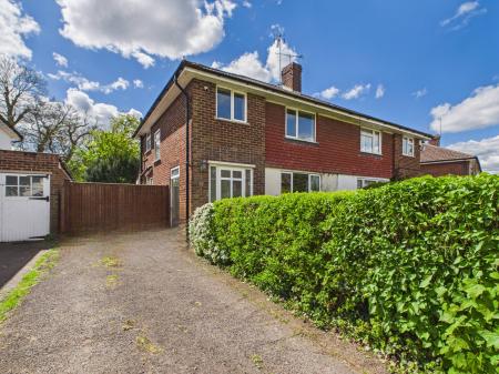 3 bedroom Semi-detached house for sale in Fairway Avenue, Tilehurst, Reading, RG30