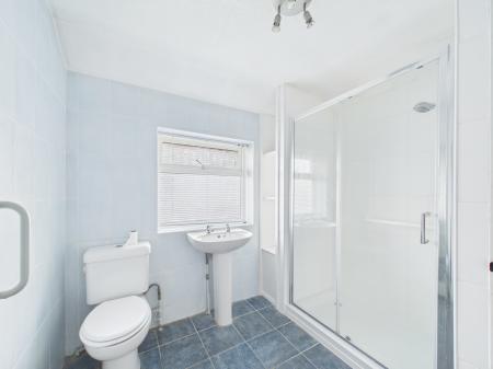 3 bedroom Semi-detached house for sale in Fairway Avenue, Tilehurst, Reading, RG30