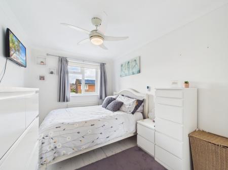 4 bedroom Detached house for sale in Hawkesbury Drive, Calcot, Reading, RG31