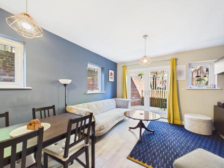 2 bedroom End of terrace house for sale in Tay Road, Tilehurst, Reading, RG30