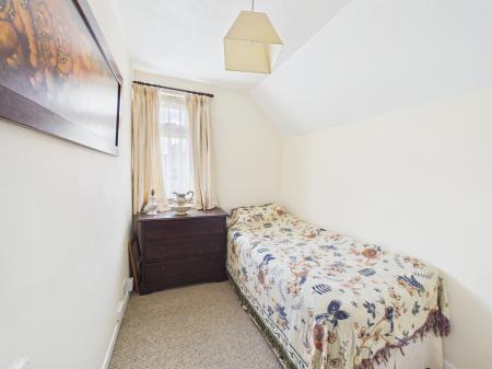 4 bedroom Detached house for sale in Trelleck Road, Coley, Reading, RG1