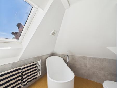 4 bedroom Detached house for sale in City Road, Tilehurst, Reading, RG31