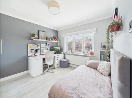 4 bedroom Detached house for sale in City Road, Tilehurst, Reading, RG31