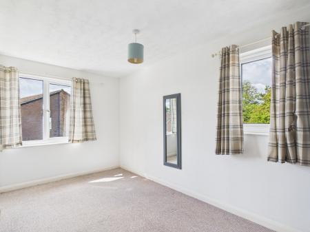 1 bedroom Terraced House for sale in Camden Place, Calcot, Reading, RG31