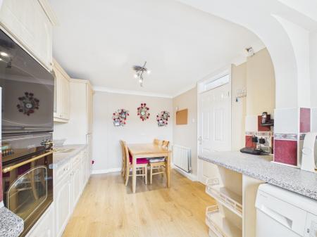 3 bedroom Terraced House for sale in Carron Close, Tilehurst, Reading, RG30