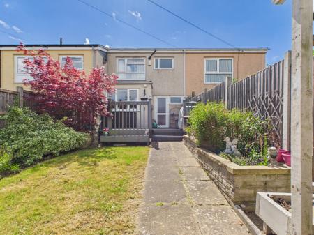 3 bedroom Terraced House for sale in Carron Close, Tilehurst, Reading, RG30