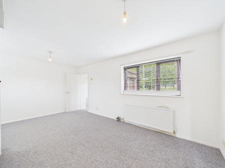 2 bedroom Terraced House for sale in August End, West Reading, Reading, RG30