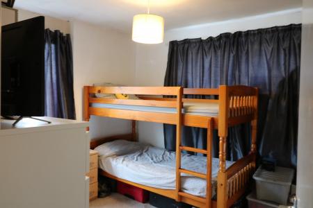 3 bedroom Terraced House to let in Circuit Lane, Reading, RG30