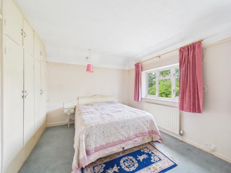 3 bedroom Detached house for sale in Wychwood Crescent, Earley, Reading, RG6