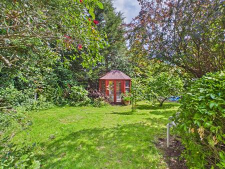 3 bedroom Detached house for sale in Wychwood Crescent, Earley, Reading, RG6