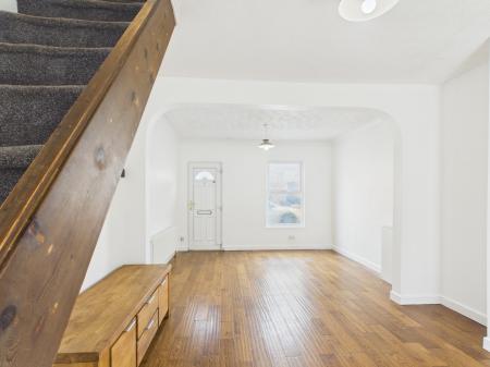 2 bedroom Terraced House to let in Little Street, Reading, RG1