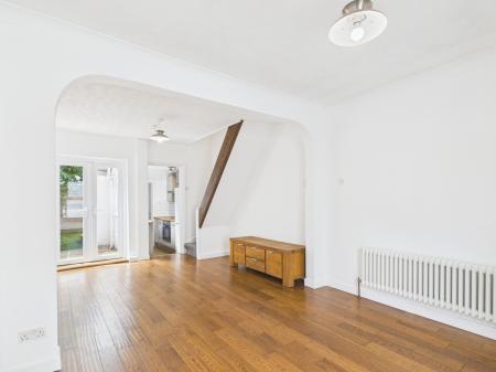 2 bedroom Terraced House to let in Little Street, Reading, RG1