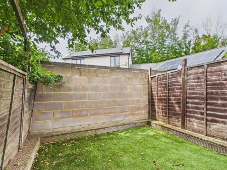 2 bedroom Terraced House to let in Little Street, Reading, RG1