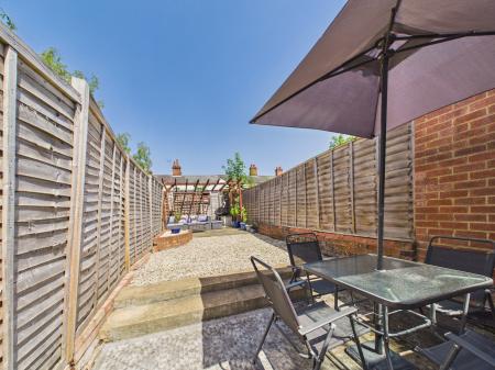3 bedroom Terraced House for sale in Western Road, West Reading, Reading, RG1