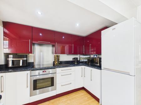 3 bedroom Terraced House for sale in Western Road, West Reading, Reading, RG1