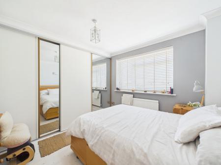 3 bedroom Semi-detached house for sale in Elmstone Drive, Tilehurst, Reading, RG31