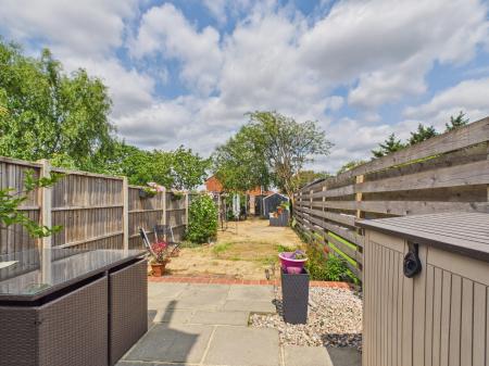 4 bedroom Terraced House for sale in Norcot Road, Tilehurst, Reading, RG30