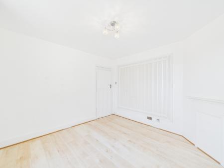3 bedroom Terraced House to let in School Road, Tilehurst, RG31