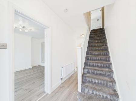 3 bedroom Terraced House to let in School Road, Tilehurst, RG31