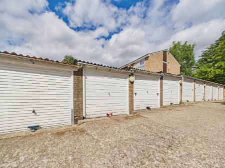 1 bedroom Flat for sale in Josephine Court, Southcote, Reading, RG30