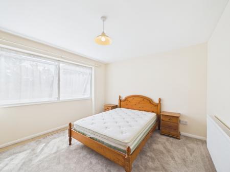 1 bedroom Flat for sale in Josephine Court, Southcote, Reading, RG30