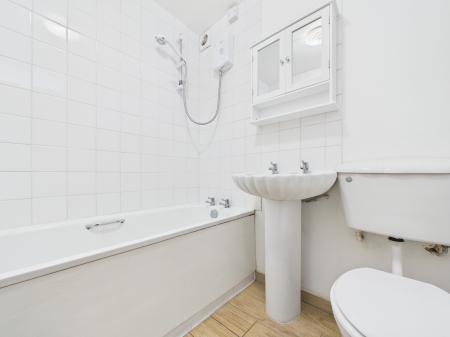 1 bedroom Flat for sale in Josephine Court, Southcote, Reading, RG30