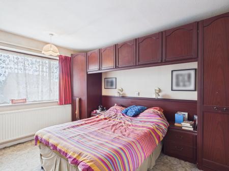 4 bedroom Semi-detached house for sale in Underwood Road, Southcote, Reading, RG30