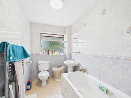 4 bedroom Semi-detached house for sale in Underwood Road, Southcote, Reading, RG30