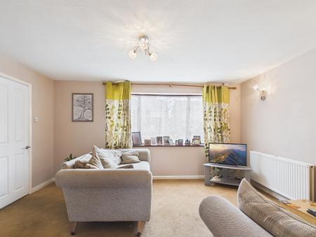 4 bedroom Semi-detached house for sale in Underwood Road, Southcote, Reading, RG30
