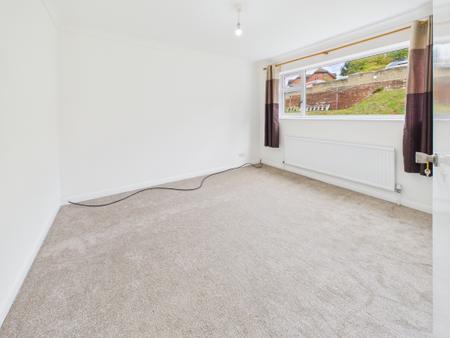 2 bedroom Maisonette for sale in Lower Elmstone Drive, Tilehurst, Reading, RG31