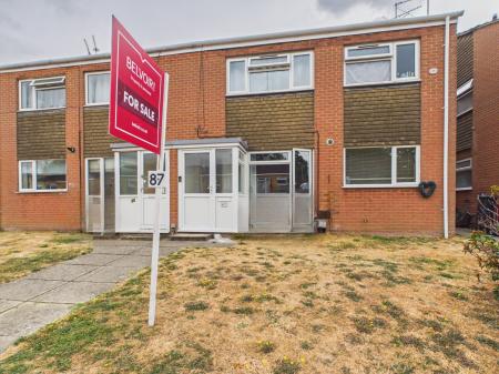 2 bedroom Maisonette for sale in Lower Elmstone Drive, Tilehurst, Reading, RG31
