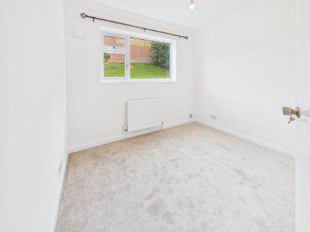 2 bedroom Maisonette for sale in Lower Elmstone Drive, Tilehurst, Reading, RG31