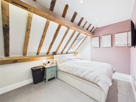 3 bedroom Barn Conversion for sale in Old Barn Old Grange Close, Calcot, Reading, RG31
