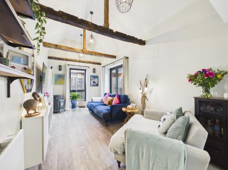 3 bedroom Barn Conversion for sale in Old Barn Old Grange Close, Calcot, Reading, RG31