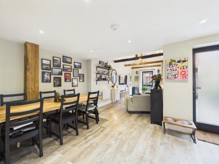 3 bedroom Barn Conversion for sale in Old Barn Old Grange Close, Calcot, Reading, RG31