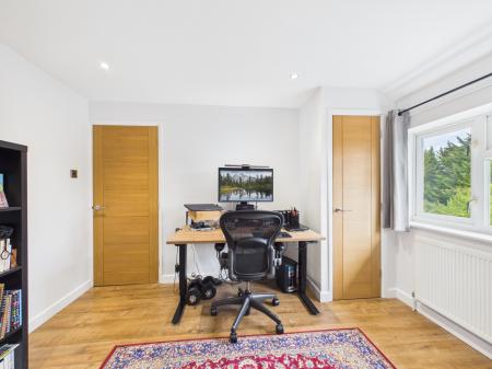 2 bedroom Semi-detached house for sale in Fairford Road, Tilehurst, Reading, RG31