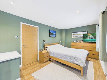 2 bedroom Semi-detached house for sale in Fairford Road, Tilehurst, Reading, RG31