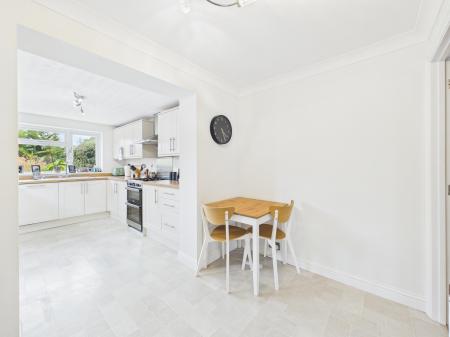 2 bedroom Semi-detached house for sale in Fairford Road, Tilehurst, Reading, RG31