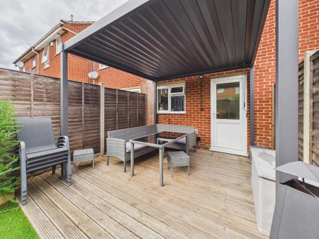 2 bedroom Town house for sale in Minton Close, Tilehurst, Reading, RG30