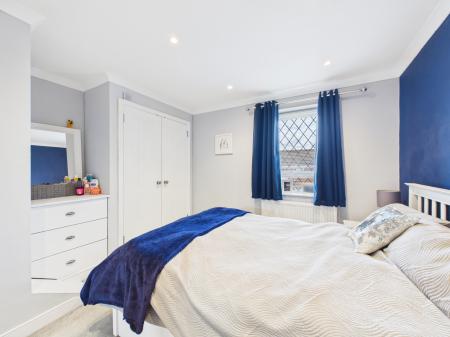 2 bedroom Town house for sale in Minton Close, Tilehurst, Reading, RG30