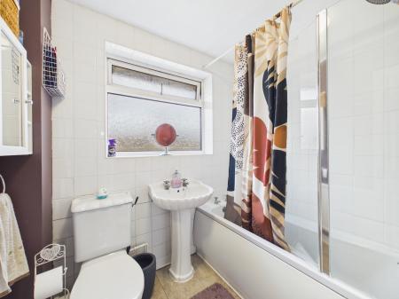 3 bedroom Semi-detached house for sale in Ashwood Close, Tilehurst, Reading, RG31