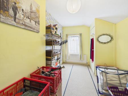 3 bedroom Terraced House for sale in Connaught Road, Reading, Reading, RG30