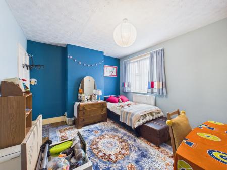 3 bedroom Terraced House for sale in Connaught Road, Reading, Reading, RG30