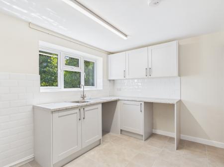 3 bedroom Semi-detached house for sale in Brockley Close, Tilehurst, Reading, RG30