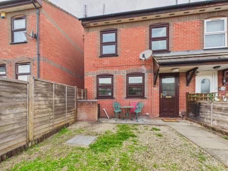 Rona Court, Reading, RG30