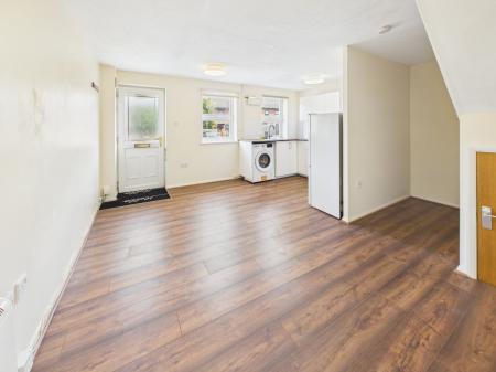1 bedroom Semi-detached house to let in Rona Court, Reading, RG30