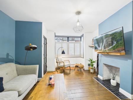 2 bedroom Terraced House for sale in Elm Park Road, West Reading, Reading, RG30