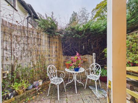 2 bedroom Cottage to let in Stable Cottage, Pangbourne, RG8
